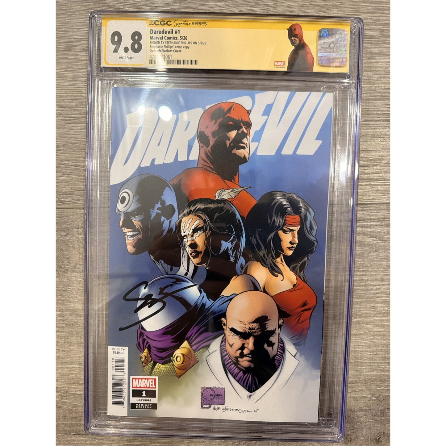 Daredevil #1 Joe Quesada 1:1000 CGC 9.8 Stephanie Phillips Comp Copy Signed (52061)