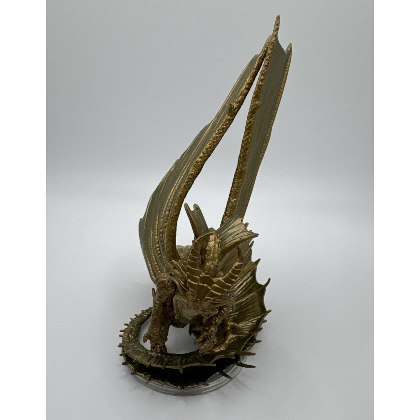 Young Gold Dragon 5E D&D Miniature Dungeons Dragons 50th Anniversary 49 large